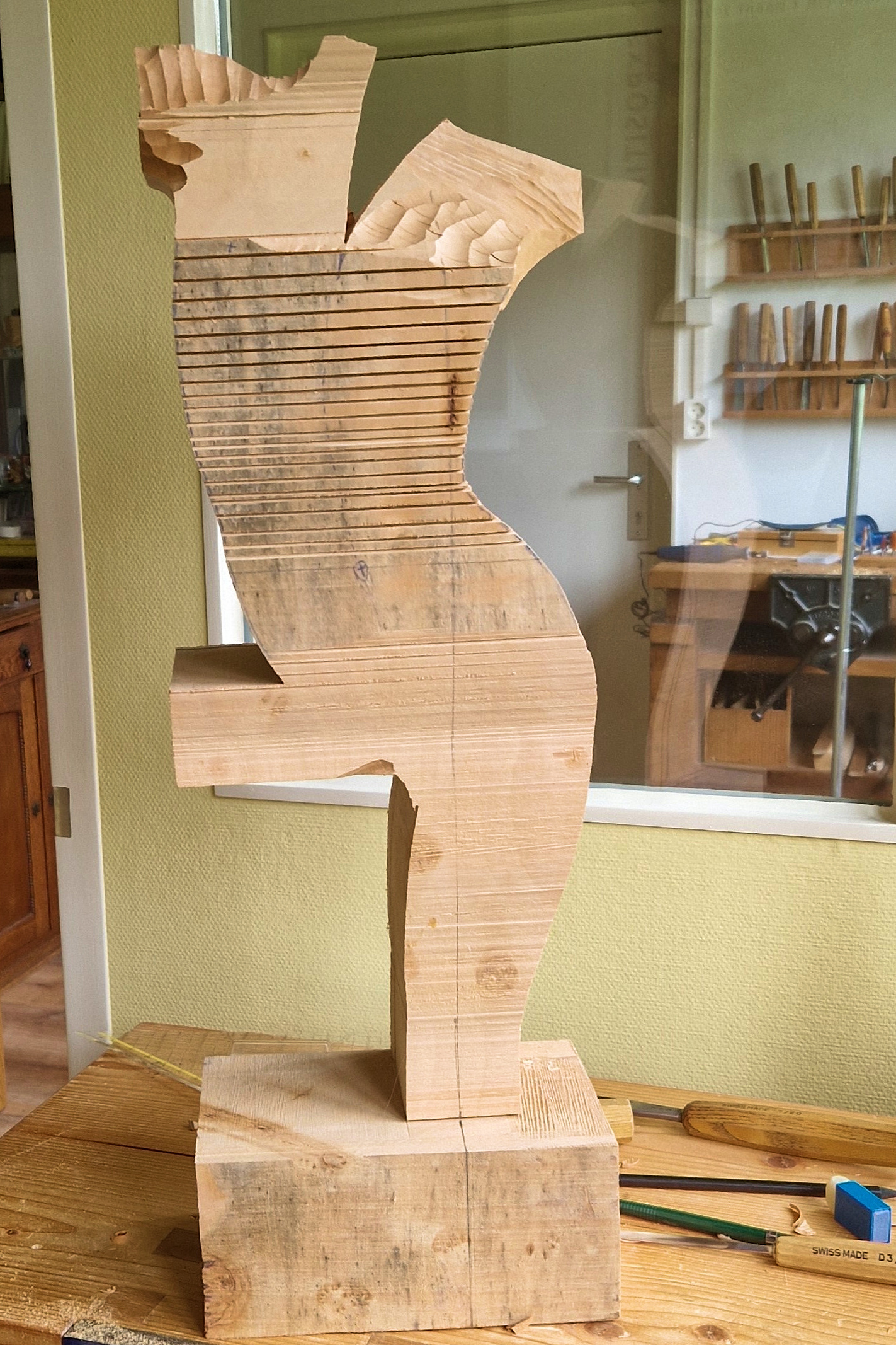 Curvaceous#3 Ontwikkeling Stap1 Beeld Hout Linden Tors